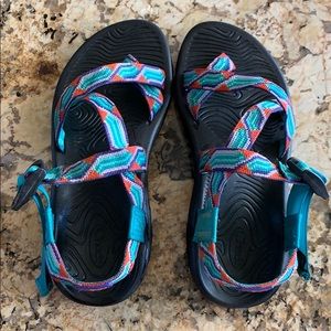 Chacos Z/Volv X